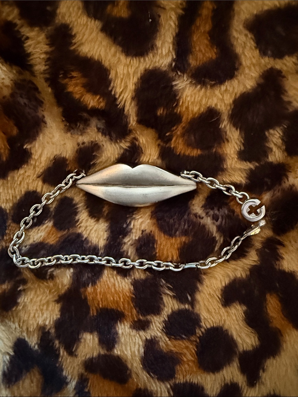 Lip Service anyone?!!  Sculpted Lip Motif Silver Bracelet - Signed Enigma.